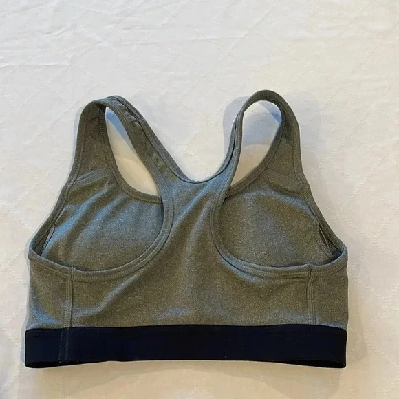 Nike Pro Classic‎ Padded Dri-Fit Bra XS EUC - Picture 6 of 6